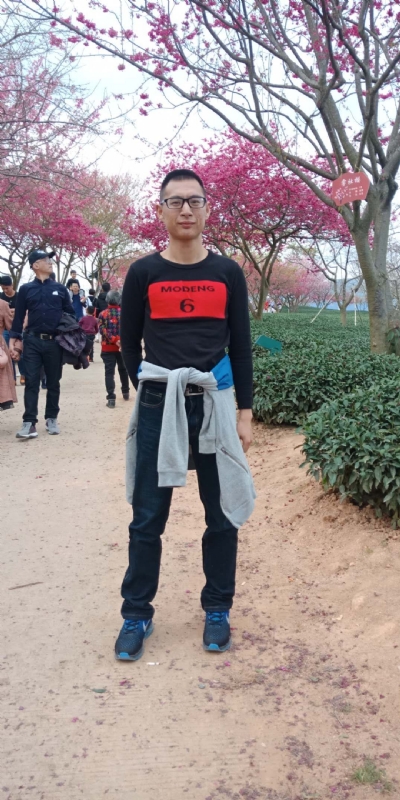 小梁的第二张照片--霞浦征婚网