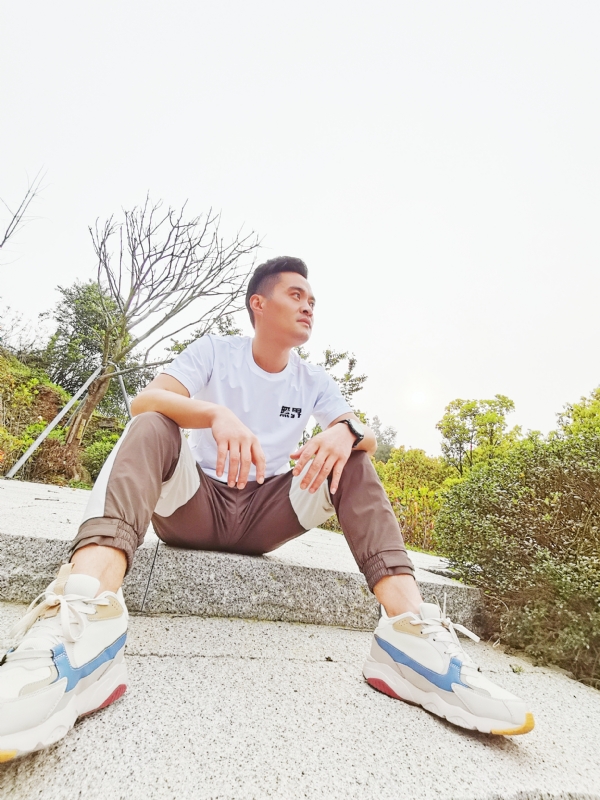 一个人，干净利落的第一张照片--霞浦征婚网