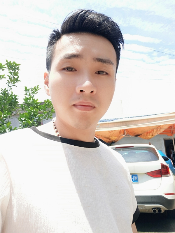 人间烟火的第一张照片--霞浦征婚网