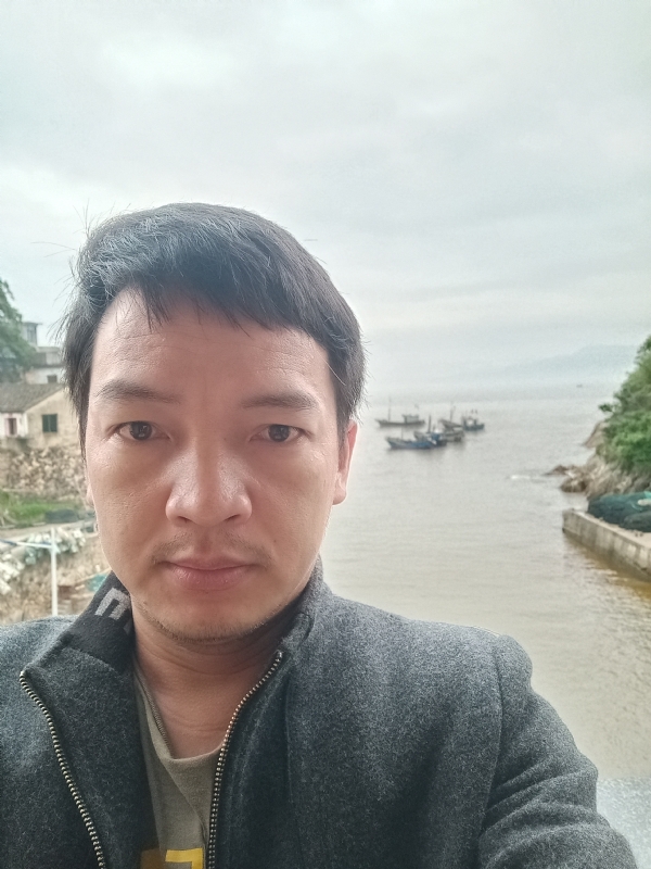 啊亮的第一张照片--霞浦征婚网