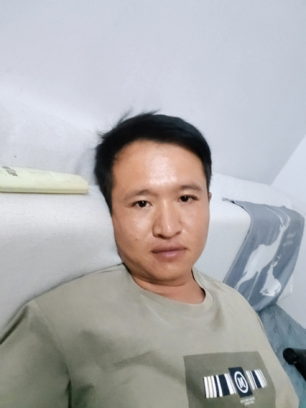 陌生人的第三张照片--霞浦征婚网